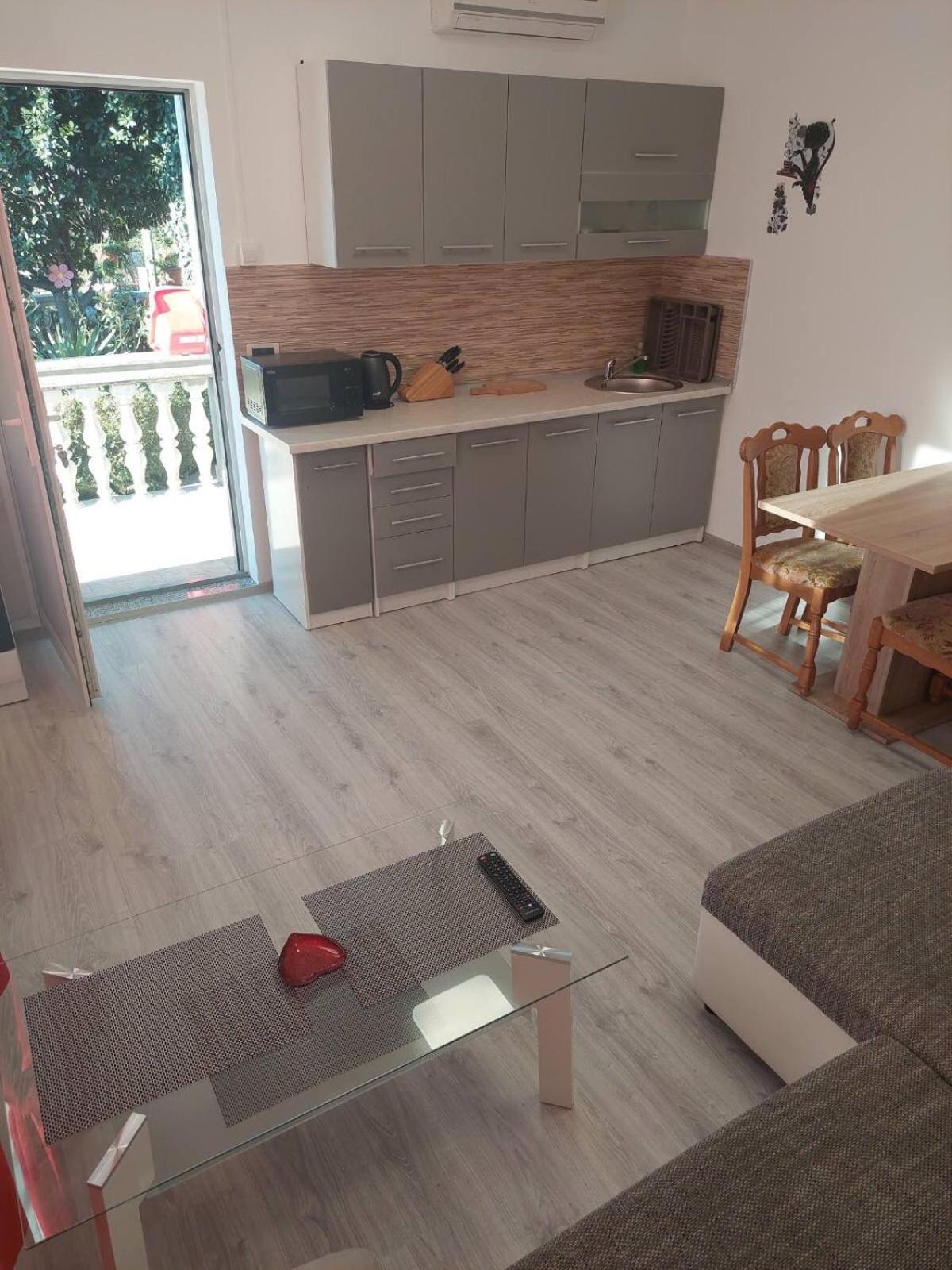 Apartman Palma Marinici  外观 照片